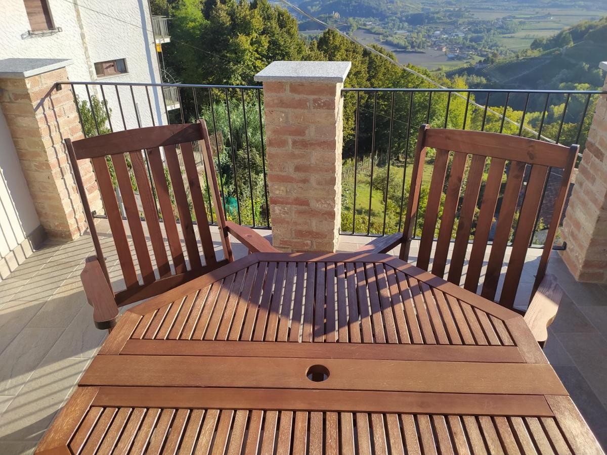 Casa Mantel Holiday Home Panoramic View In Langhe Novello Εξωτερικό φωτογραφία