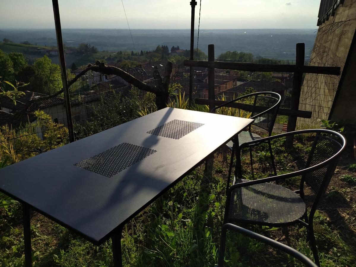 Casa Mantel Holiday Home Panoramic View In Langhe Novello Εξωτερικό φωτογραφία
